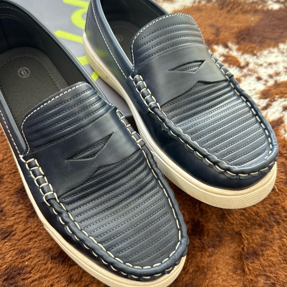 Kids Boys navy loafers